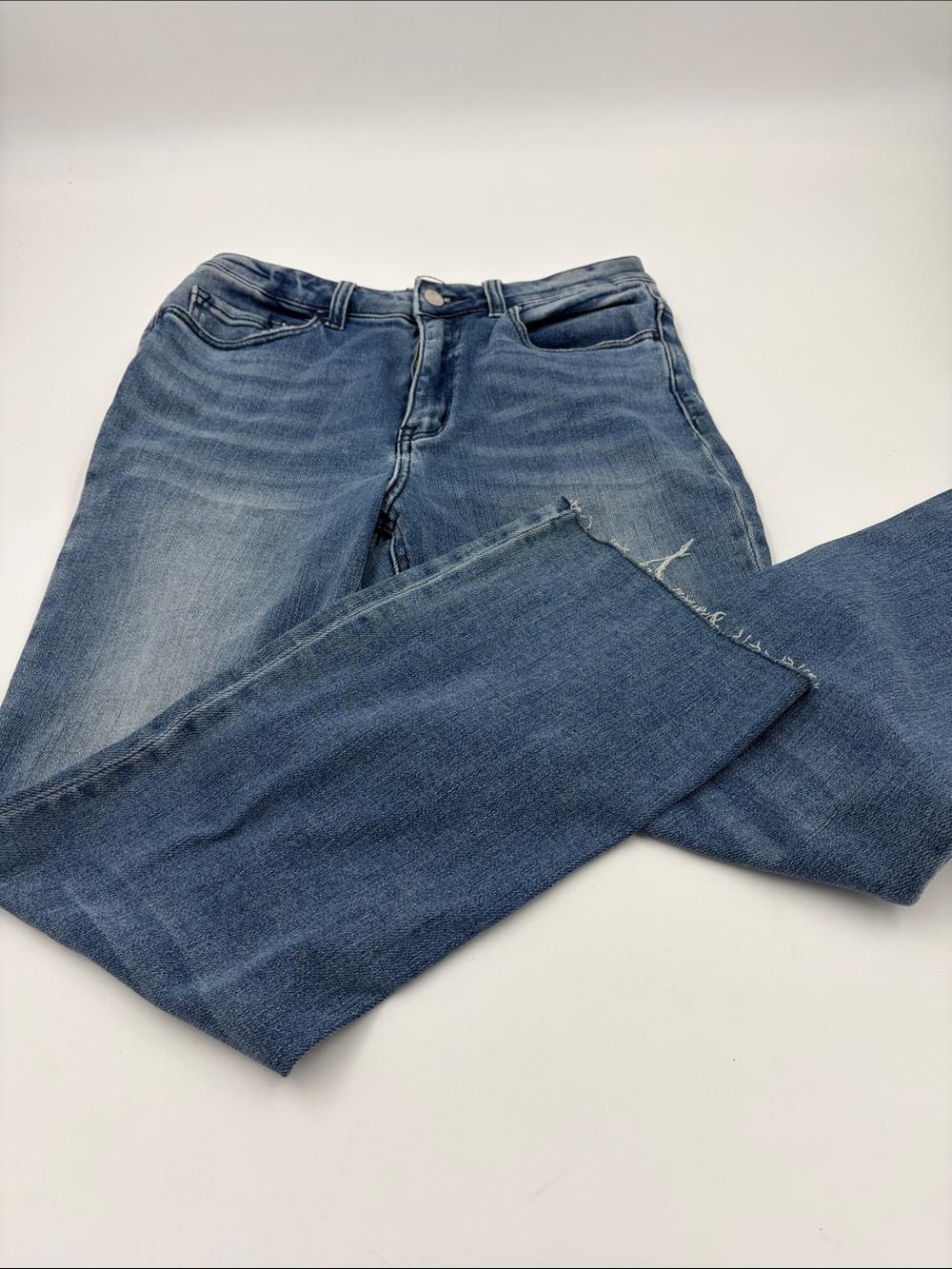VERVET BY FLYING MONKEY Ankle Crop Jeans - Medium Blue Wash